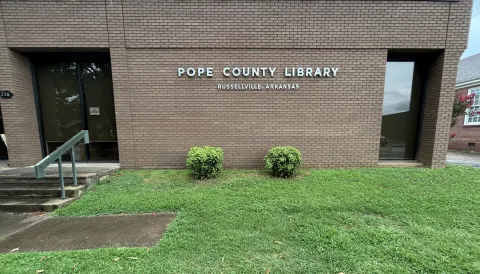 Photo of front side of Pope County Library in Russellville